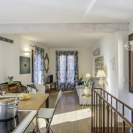 شقة Corte Rossa Terrace Charming البندقية