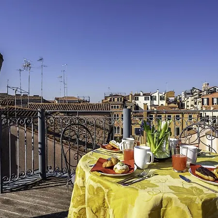 Corte Rossa Terrace Charming *
